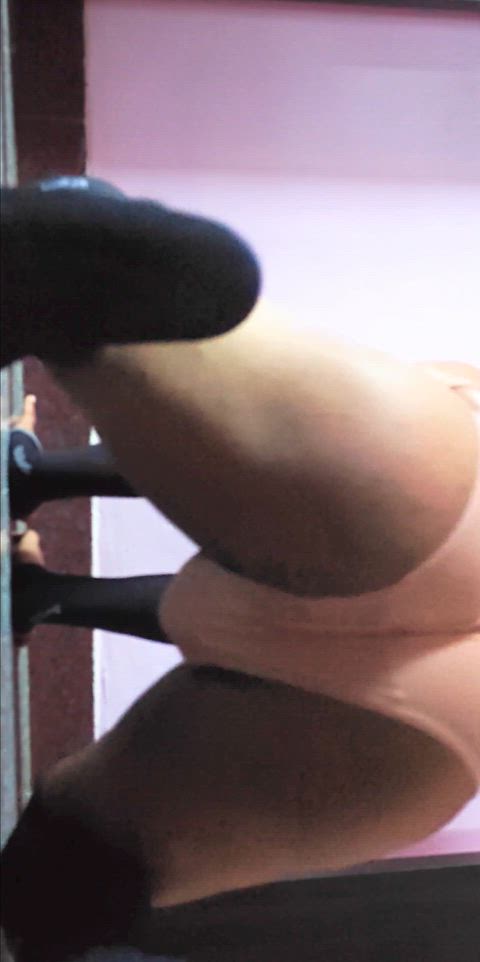 Sissygasm Ass and Ass Shaking — sissy