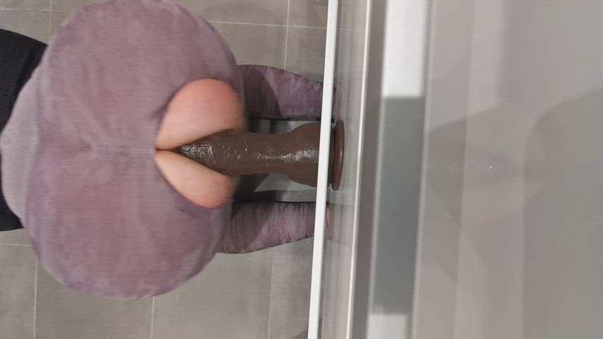 Working out on that dick