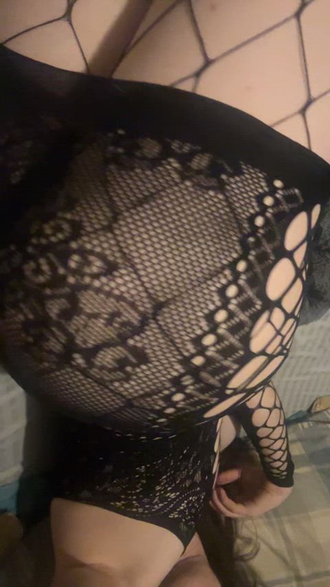 Is this how to lure in the goth cuties?