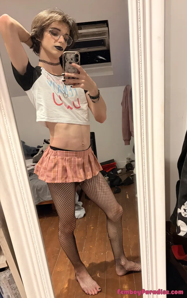 Just a femboy on a random friday :3 — crossdressing