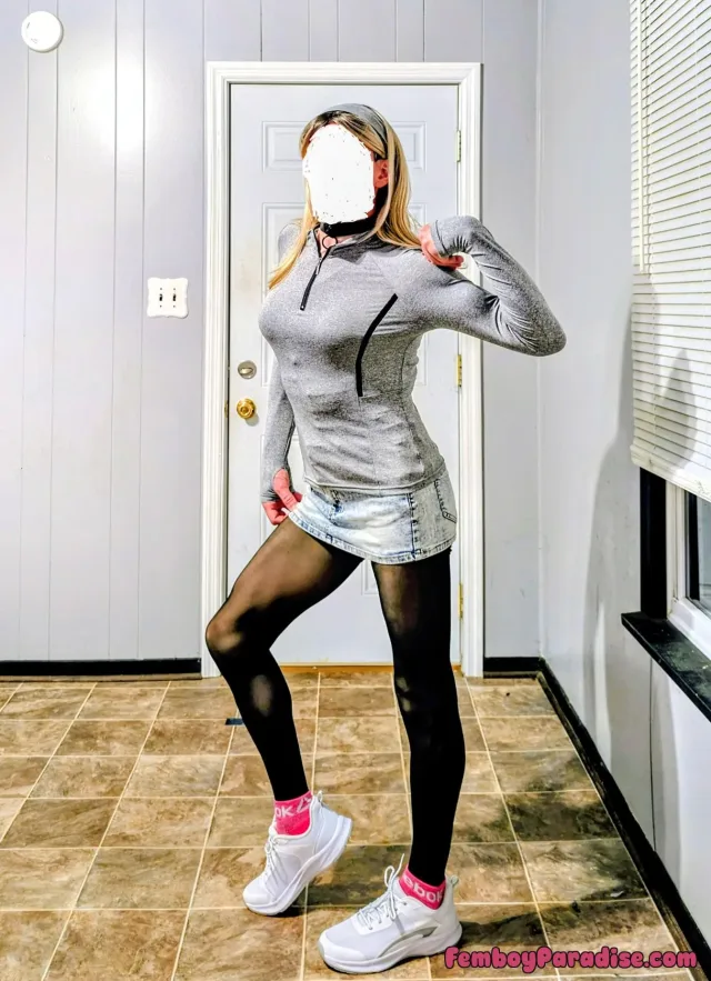 👢👗😋🙃😎✌️👋🤘 — gonemildcd