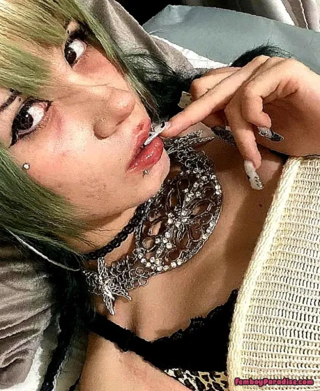 Would you let me be your first trans girlfriend? Be honest — transgoonergirls