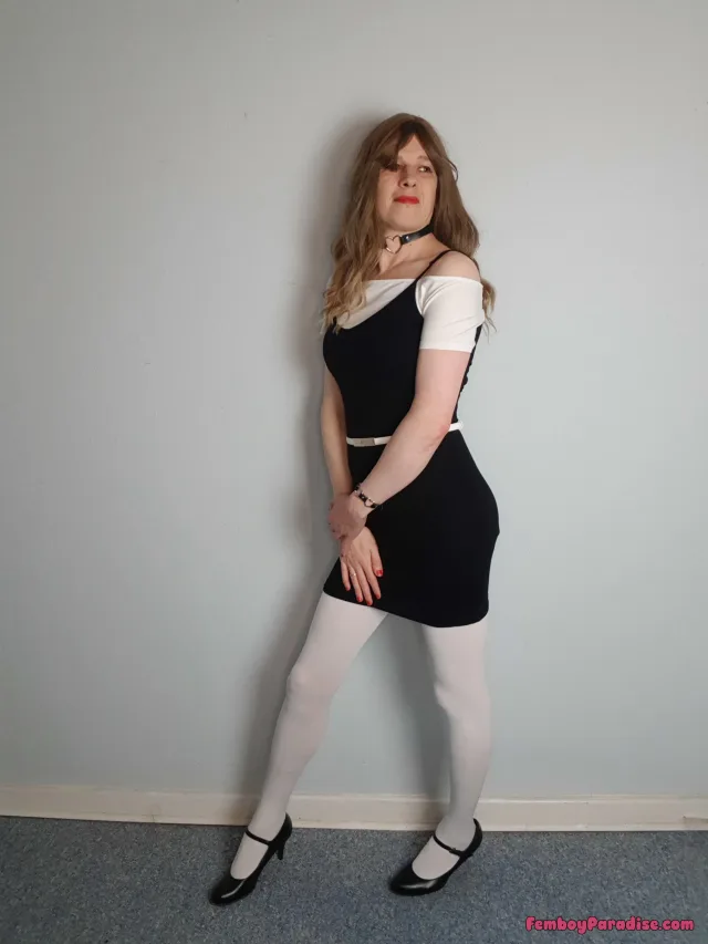 love the black and white outfit combination 🥰 — gonemildcd