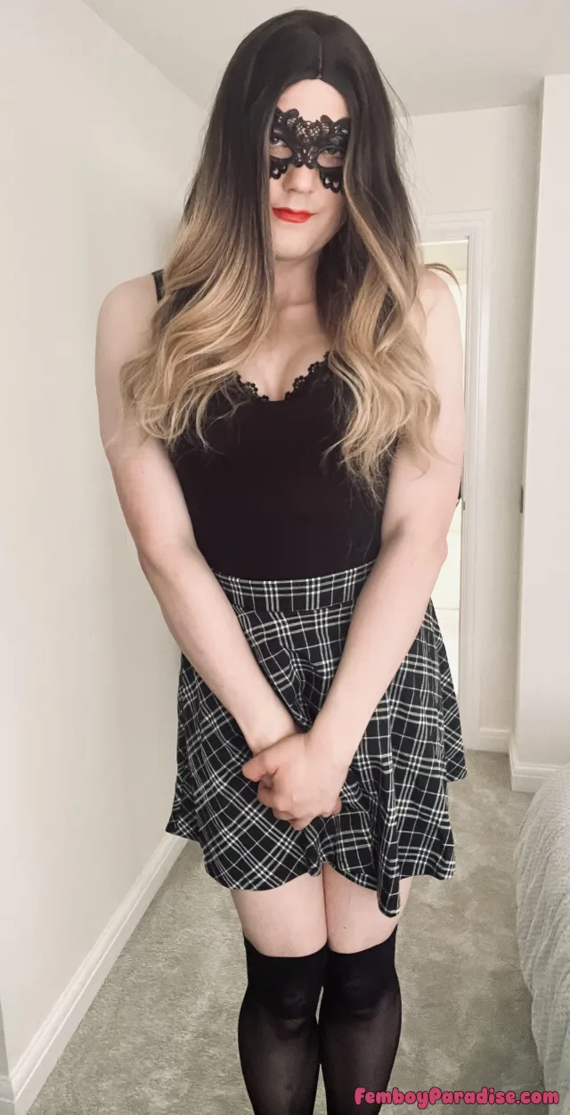Weekend Wardrobe ❤️ — crossdressing