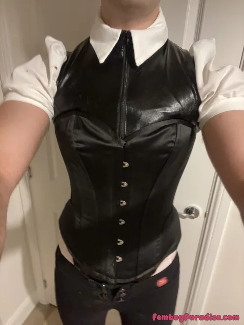 Kinda loving the pvc bodysuit-blouse-corset combo