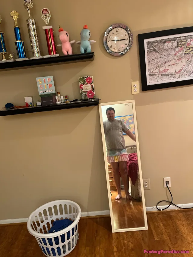 Fun multicolor skirt for my Friday night — crossdressing