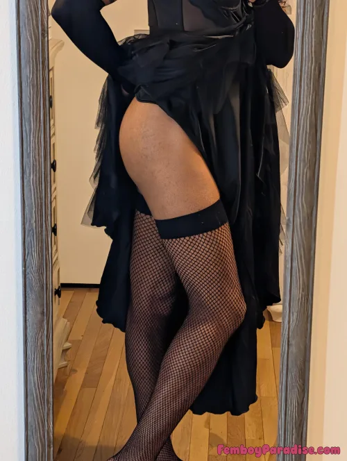 Entering my goth mommy phase