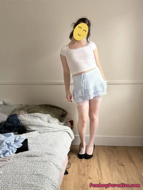 Like a cloud in the sky, I love this color combo :)