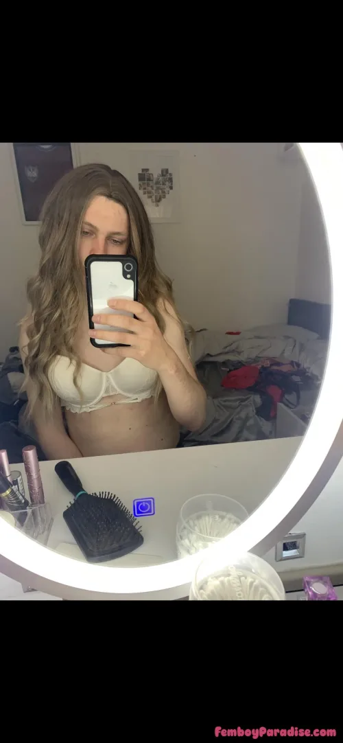 What do you reckon hot or not ?