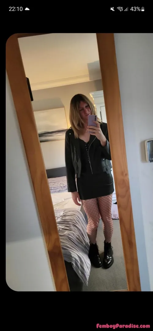 Just wanted to share my outfit for tonight. Thoughts?