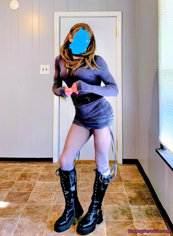 👢👗👋😋😎😁