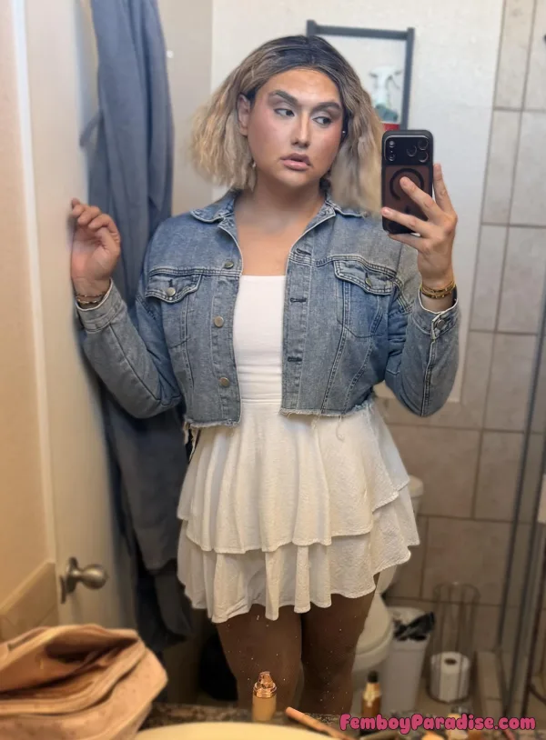 Took myself to the movies tonight :) it was so much fun! 💖