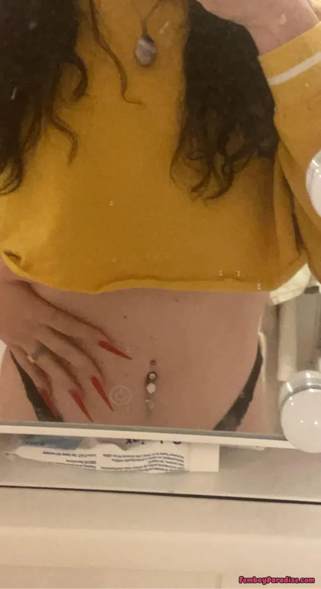Guess whats packing underneath? 🥺 — transgoonergirls