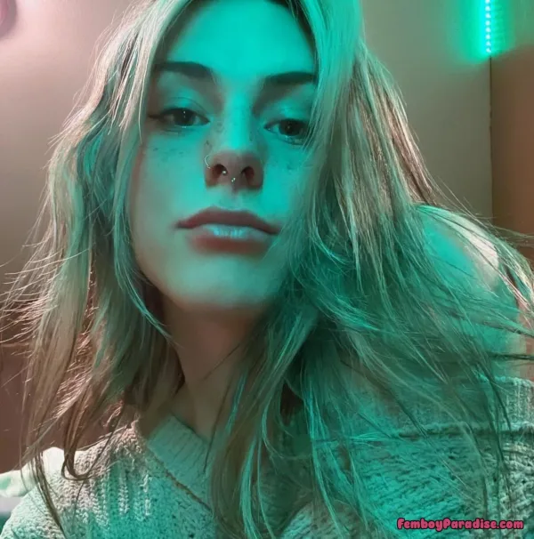 Cute eyes and spicy secret