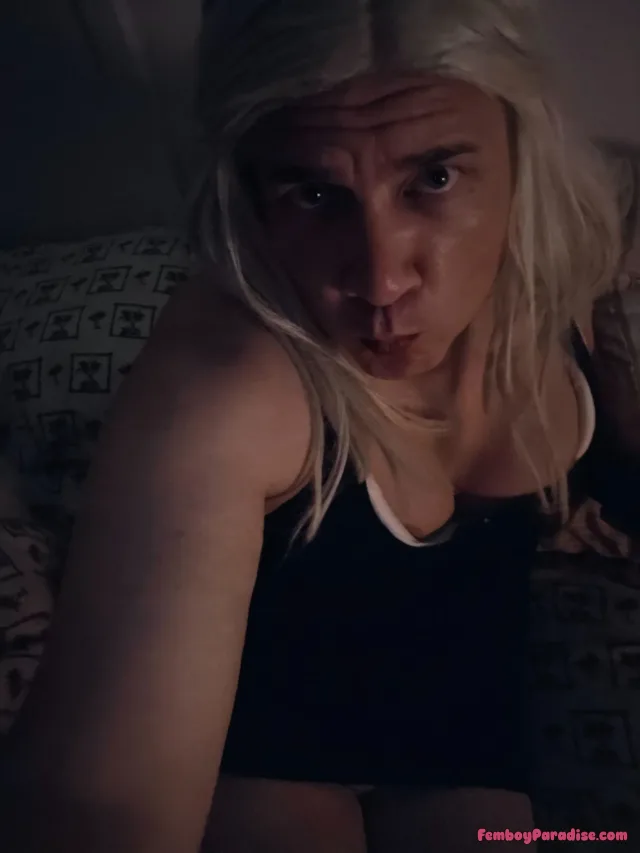 Smoking Tina and craving cock hehe — femboy